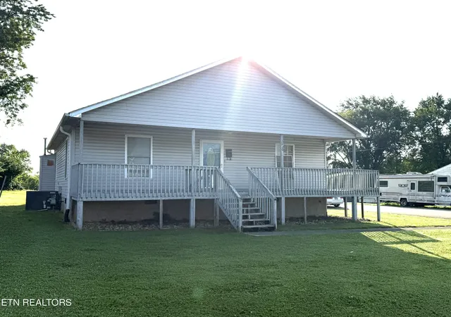 2nd image of 3100 Rector St, Knoxville, TN 37921 | MLS# 1352095