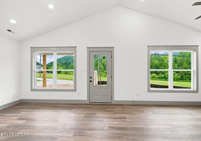 4th image of Lot 9 Blockhouse Valley Rd, Clinton, TN 37716 | MLS# 1352205