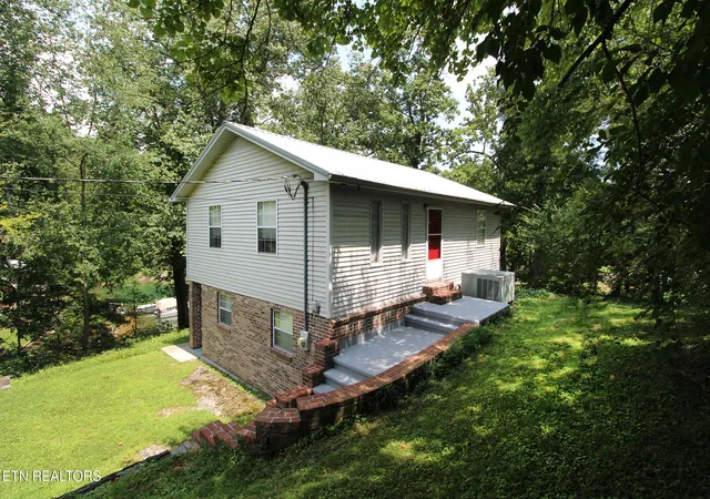 Photo 1 of Single family home for sale at 177 Sequoyah Tr, Rutledge, TN 37861 | MLS# 1352182 | Listing updated on 2026-08-20