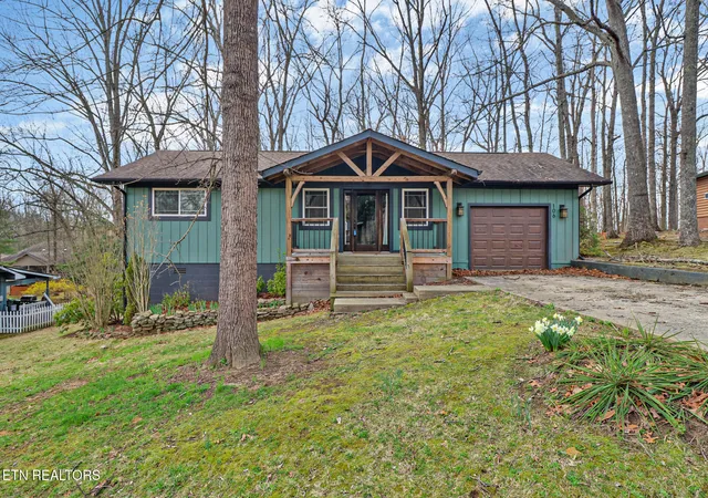 1st image of 106 Jasper Dr, Crossville, TN 38558 | MLS# 1352115