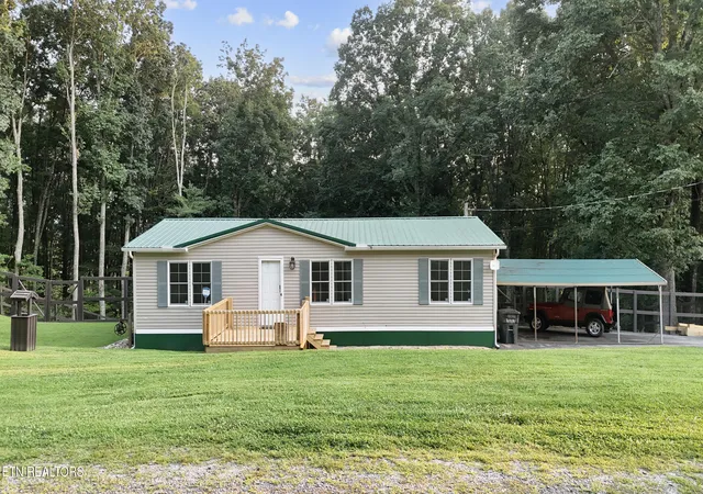 Photo 2 of Single family home for sale at 379 Clint Williams Rd, Rutledge, TN 37861 | MLS# 1352132 | Listing updated on 2026-08-31