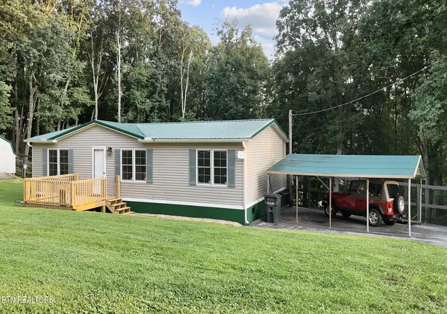 Photo 3 of Single family home for sale at 379 Clint Williams Rd, Rutledge, TN 37861 | MLS# 1352132 | Listing updated on 2026-08-31
