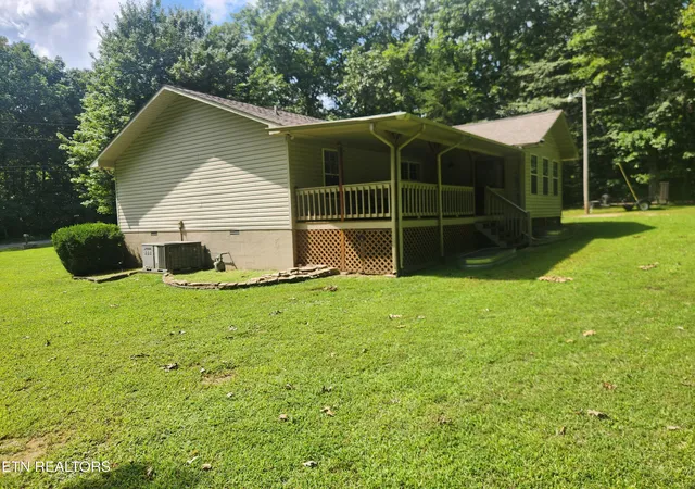 4th image of 340 Birchwood Dr, Crossville, TN 38555 | MLS# 1352136