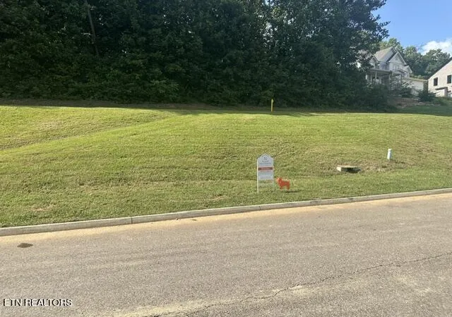 1st image of 431 Laurel Ridge Ln, Knoxville, TN 37922 | MLS# 1352137