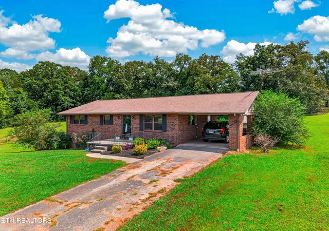 4th image of 2082 Hwy 25-70 E, Dandridge, TN 37725 | MLS# 1352462