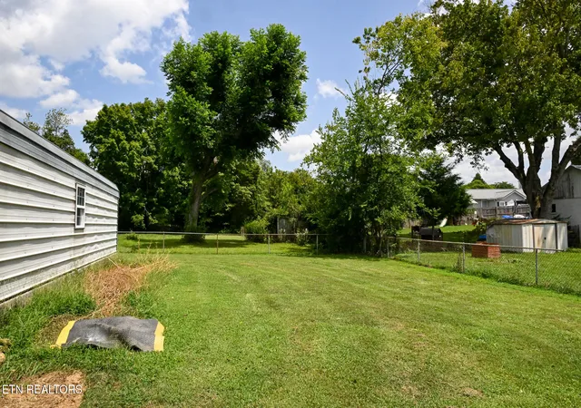 5th image of 220 Pinedale St, Maryville, TN 37801 | MLS# 1352153