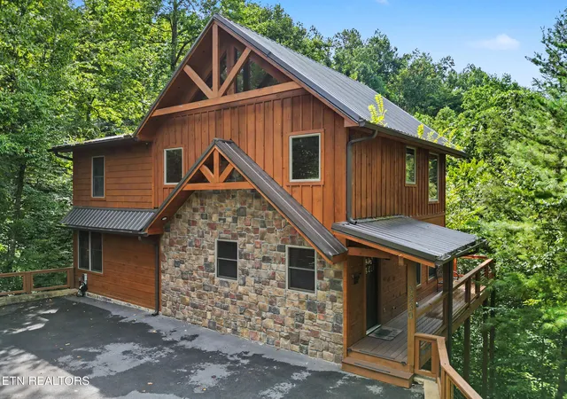 2nd image of 5230 Riversong Wy, Sevierville, TN 37876 | MLS# 1352407
