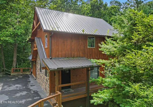 3rd image of 5230 Riversong Wy, Sevierville, TN 37876 | MLS# 1352407