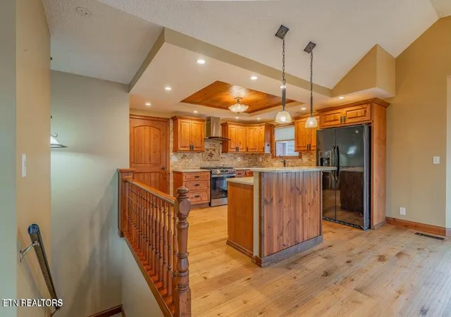 Photo 4 of Single family home for sale at 166 Canterbury Dr, Crossville, TN 38558 | MLS# 1352159 | Listing updated on 2026-10-05