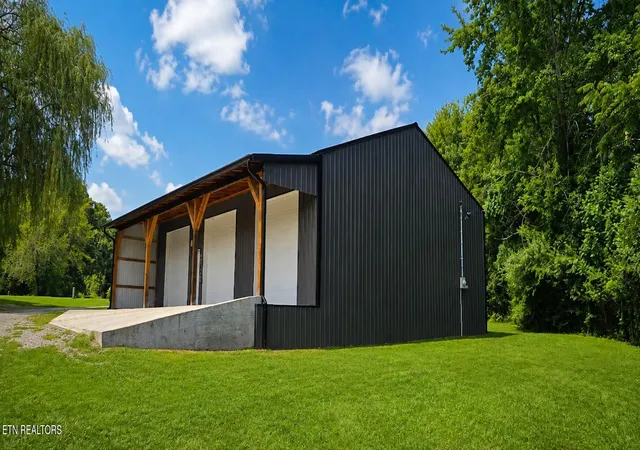2nd image of 120 Bond Cir, Oneida, TN 37841 | MLS# 1352191