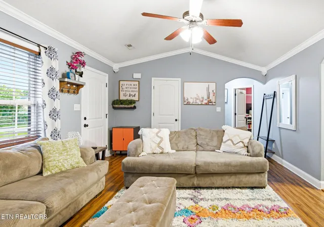Photo 4 of Single family home for sale at 7676 Applecross Rd, Corryton, TN 37721 | MLS# 1352233 | Listing updated on 2026-08-18