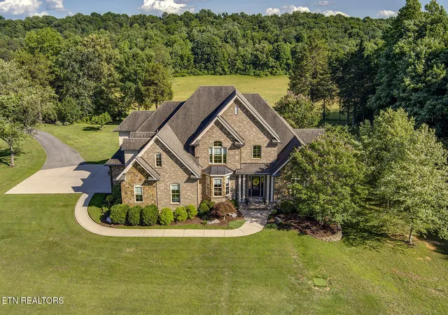 2nd image of 1040 Smith Valley Rd, Lenoir City, TN 37772 | MLS# 1352304