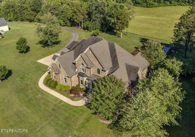 4th image of 1040 Smith Valley Rd, Lenoir City, TN 37772 | MLS# 1352304