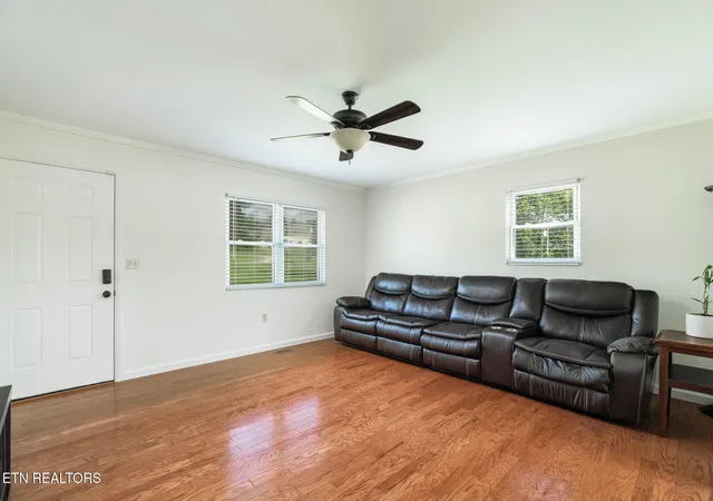 5th image of 8718 Gleason Dr, Knoxville, TN 37923 | MLS# 1352568