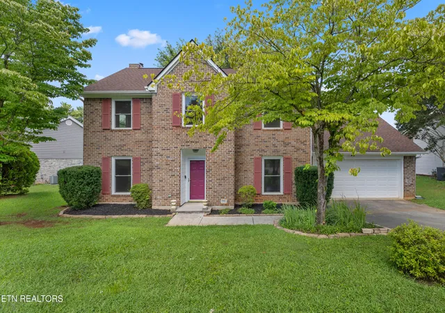 Photo 1 of Sale Pending at 8745 Shoreham Blvd, Knoxville, TN 37922 | MLS# 1352357 | Listing updated on 2026-09-12