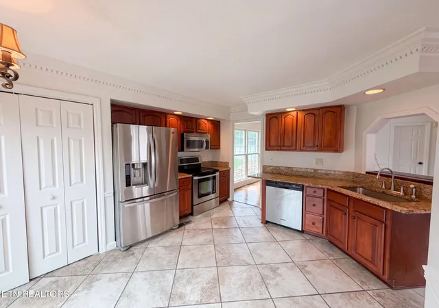 Photo 2 of Single family home for sale at 8542 Oxford Dr, Knoxville, TN 37922 | MLS# 1352221 | Listing updated on 2026-08-26