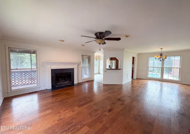 Photo 3 of Single family home for sale at 8542 Oxford Dr, Knoxville, TN 37922 | MLS# 1352221 | Listing updated on 2026-08-26