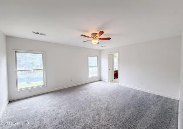 Photo 3 of Single family home for sale at 8542 Oxford Dr, Knoxville, TN 37922 | MLS# 1352221 | Listing updated on 2026-08-26