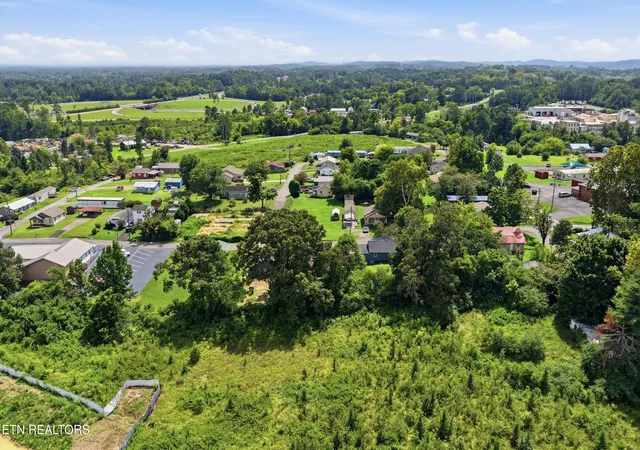 23rd image of 1571 Ne Strawberry Ln, Cleveland, TN 37311 | MLS# 1352323