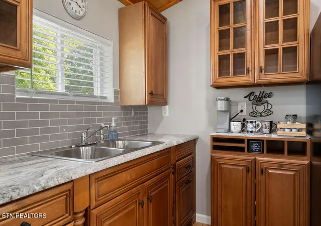3rd image of 1215 Pine Top St, Lenoir City, TN 37772 | MLS# 1352335