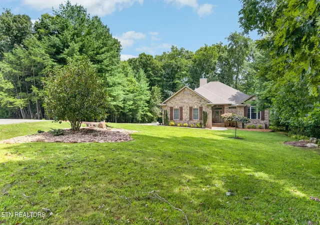 2nd image of 14 Holly Ct, Crossville, TN 38558 | MLS# 1352281