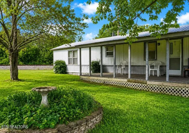 2nd image of 64 Westel Rd, Rockwood, TN 37854 | MLS# 1352287