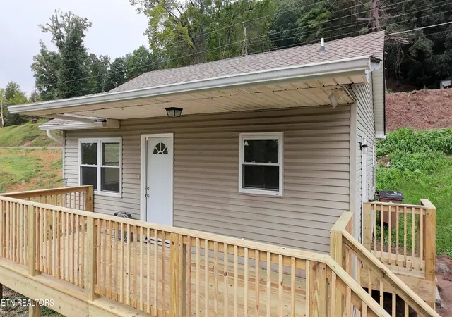 1st image of 4606 Ernestine Dr, Knoxville, TN 37924 | MLS# 1352276