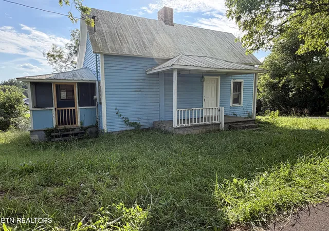 1st image of 911 Loop Rd, La Follette, TN 37766 | MLS# 1352418