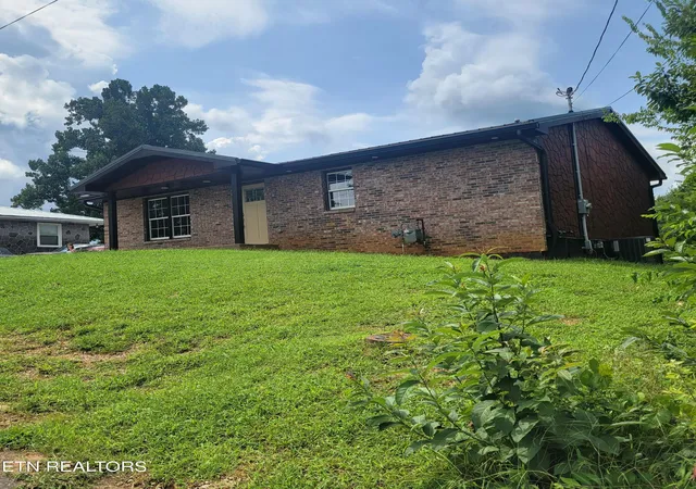 3rd image of 709 8Th St, Newport, TN 37821 | MLS# 1352320