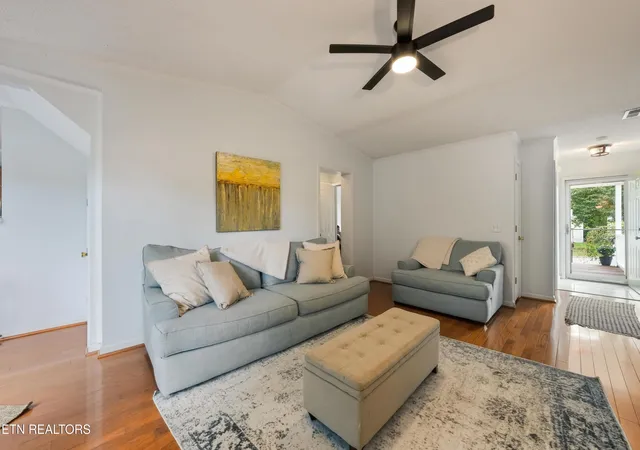 5th image of 1729 Delmonte Wy, Knoxville, TN 37932 | MLS# 1352500