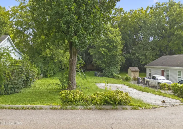5th image of 712 Washburn St, Knoxville, TN 37919 | MLS# 1352344