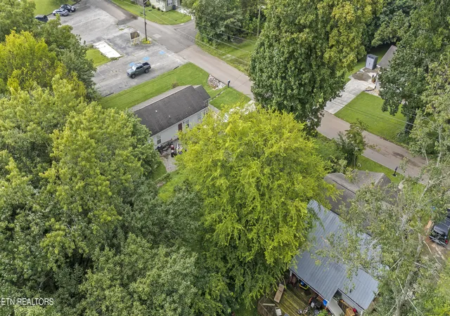 9th image of 712 Washburn St, Knoxville, TN 37919 | MLS# 1352344