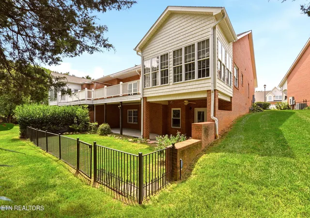 4th image of 7608 Charmwood Wy, Knoxville, TN 37938 | MLS# 1352356