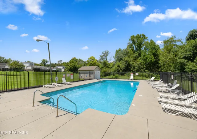 26th image of 1720 Cape Brittany Wy, Knoxville, TN 37932 | MLS# 1352397