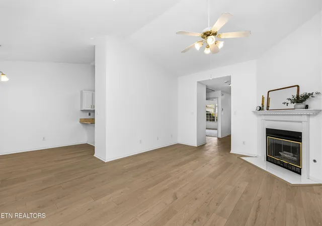 Photo 3 of Sale Pending at 1720 Cape Brittany Way, Knoxville, TN 37932 | MLS# 1352397 | Listing updated on 2026-09-01