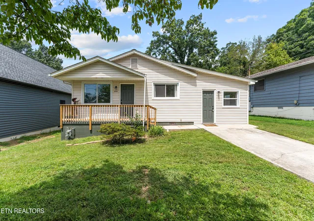 1st image of 2705 Spencer St, Knoxville, TN 37917 | MLS# 1352361