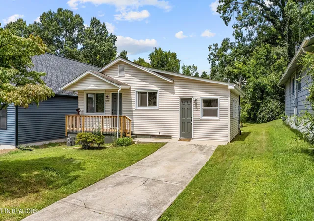 2nd image of 2705 Spencer St, Knoxville, TN 37917 | MLS# 1352361