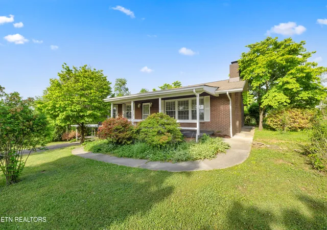 1st image of 1141 Sanders Rd, Knoxville, TN 37923 | MLS# 1352395