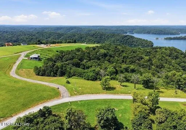 3rd image of 0 Swan Ridge Rd, Hilham, TN 38568 | MLS# 1352367