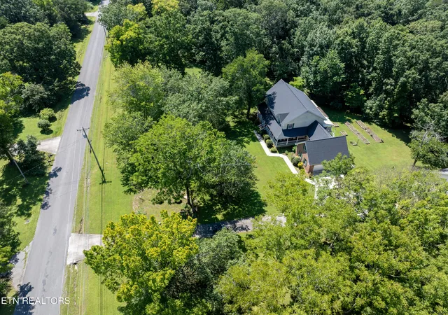 Photo 4 of Single family home for sale at 443 Tigues Crk Rd, Dayton, TN 37321 | MLS# 1352371 | Listing updated on 2026-08-19