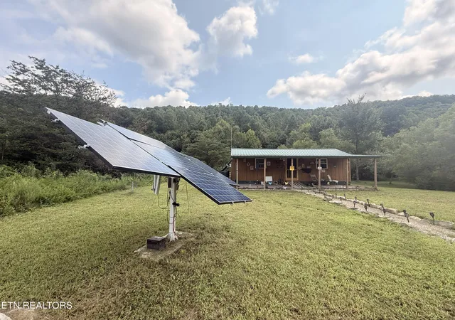 Photo 1 of Single family home for sale at 2704 Westbourne Rd, Duff, TN 37729 | MLS# 1352445 | Listing updated on 2026-08-25
