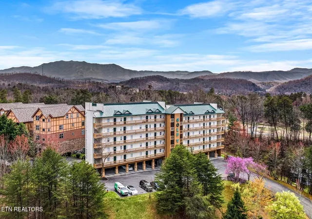 1st image of 820 Golf View Blvd #2202, Pigeon Forge, TN 37863 | MLS# 1352385