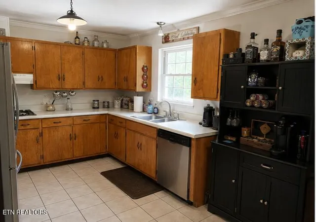 10th image of 1107 Vermont Ave, Etowah, TN 37331 | MLS# 1352396