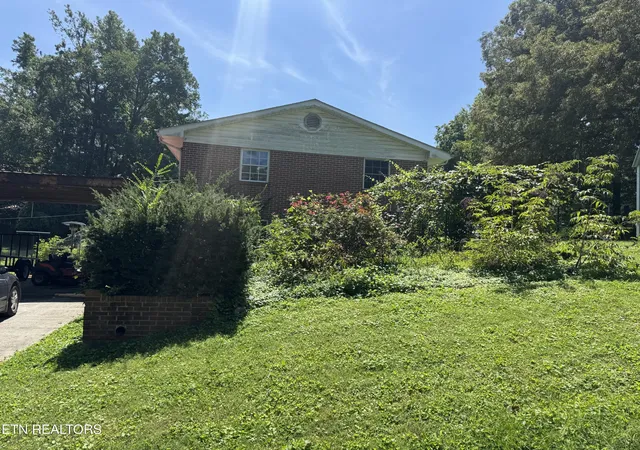 1st image of 1107 Vermont Ave, Etowah, TN 37331 | MLS# 1352396