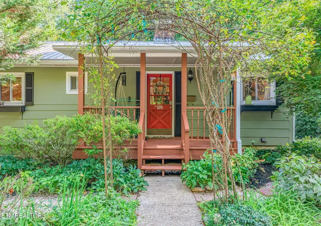 4th image of 109 N Tampa Ln, Oak Ridge, TN 37830 | MLS# 1352561