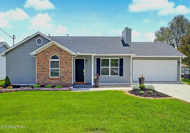1st image of 2204 Bainbridge Wy, Powell, TN 37849 | MLS# 1352416