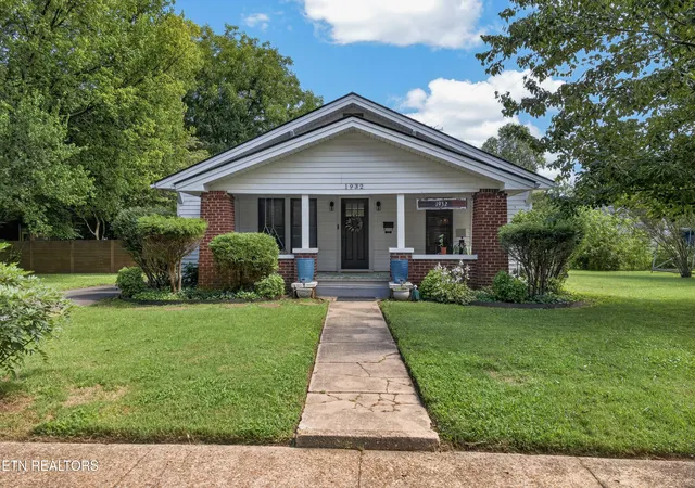 1st image of 1932 Emoriland Blvd, Knoxville, TN 37917 | MLS# 1352530
