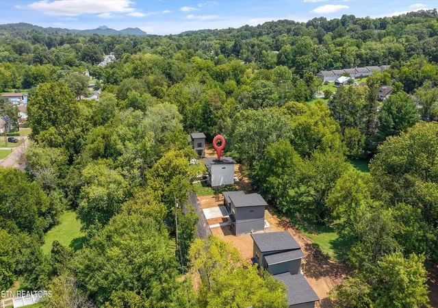 49th image of 2936 Beaumaple Wy, Knoxville, TN 37917 | MLS# 1352495