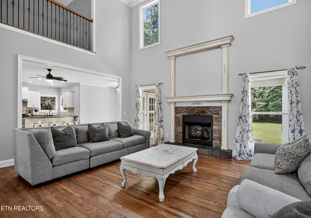 Photo 3 of Single family home for sale at 4942 Curtis Dr, Cookeville, TN 38506 | MLS# 1352541 | Listing updated on 2026-09-09