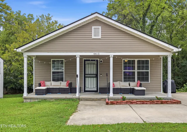 Photo 1 of Single family home for sale at 4415 W Martin Ml Pike, Knoxville, TN 37920 | MLS# 1352549 | Listing updated on 2026-08-20